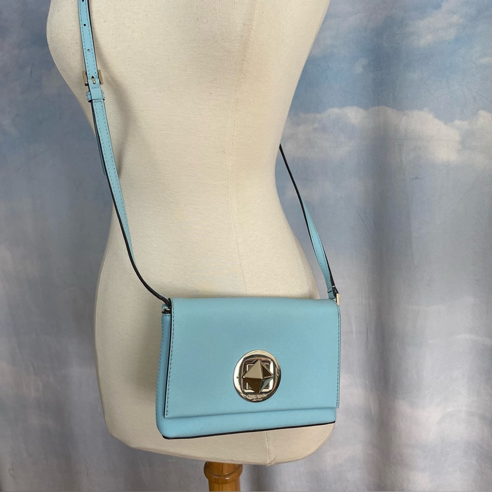 Kate Spade Newbury Lane Sally Flap Crossbody Purse Bag Blue Hydrangea